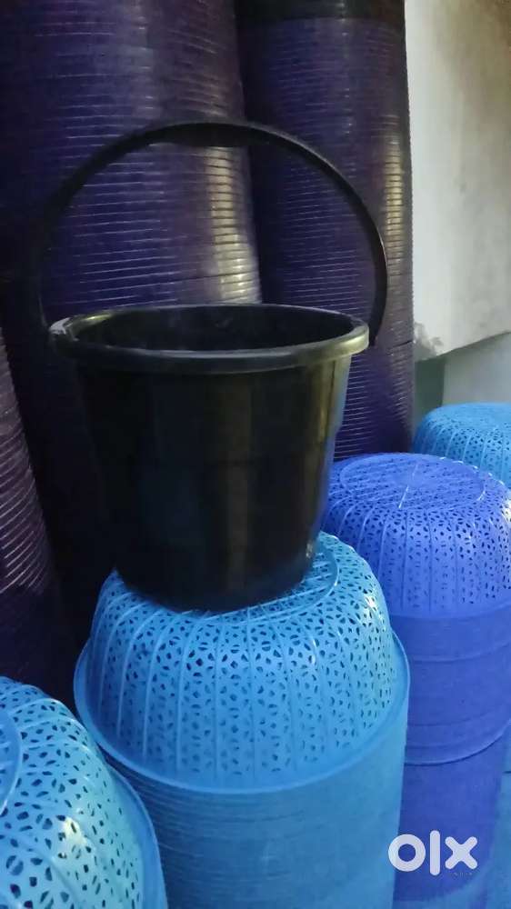 Plastic company labour requirements