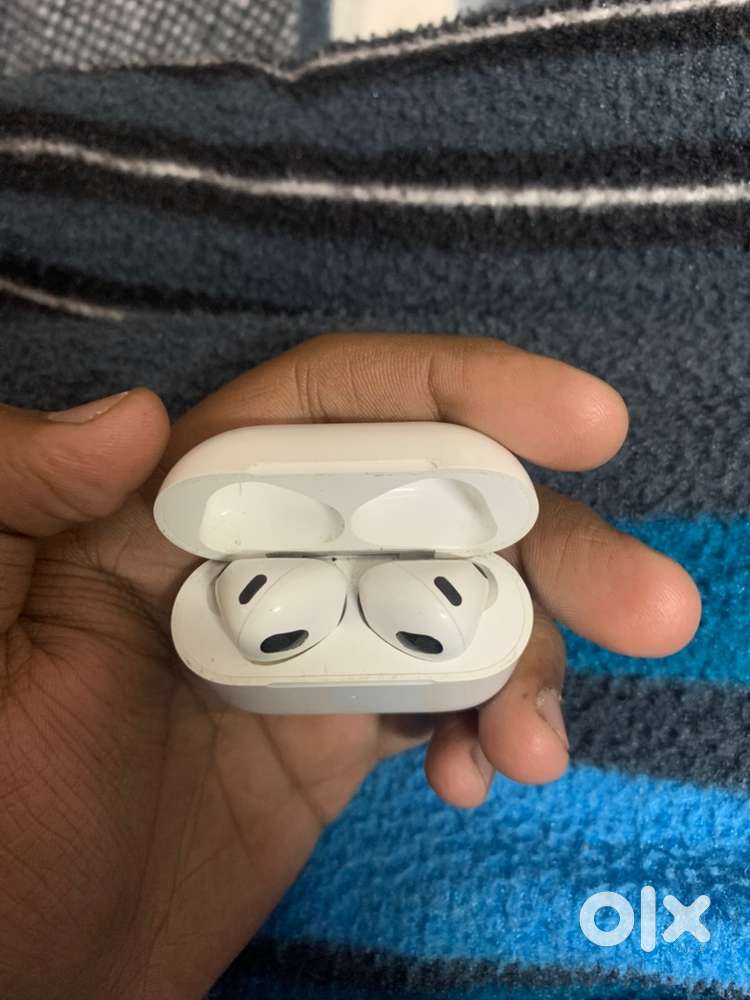 Apple airpods
