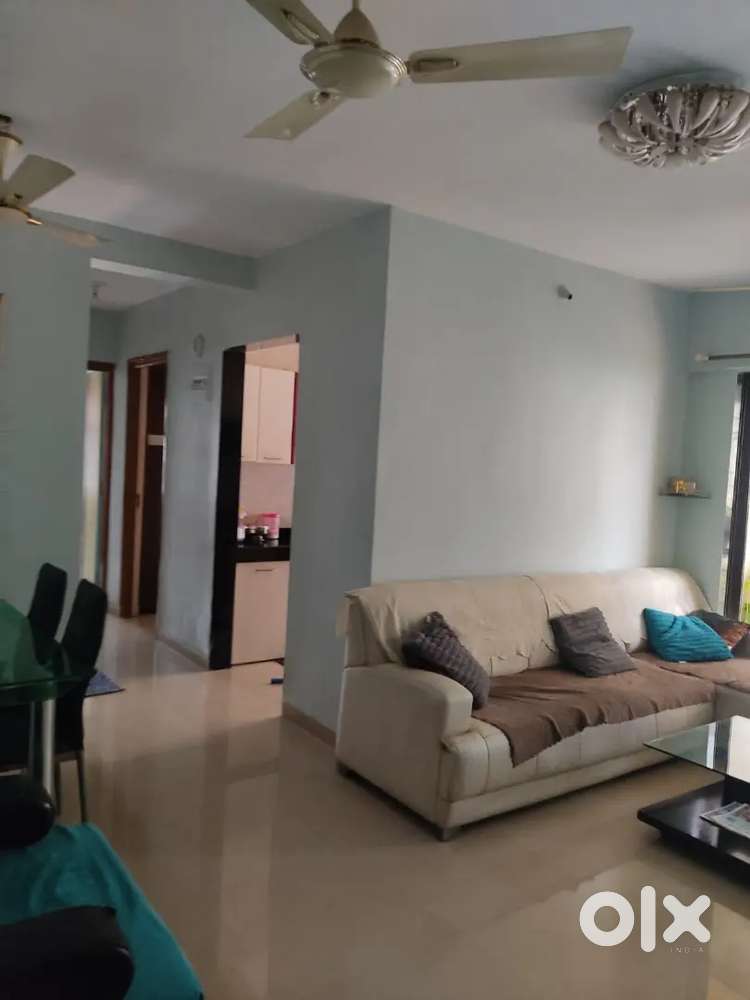 Good condition flat, ready to move in , Price negotiable