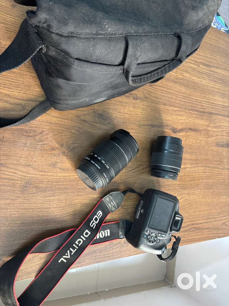Canon camera EOS 1200D