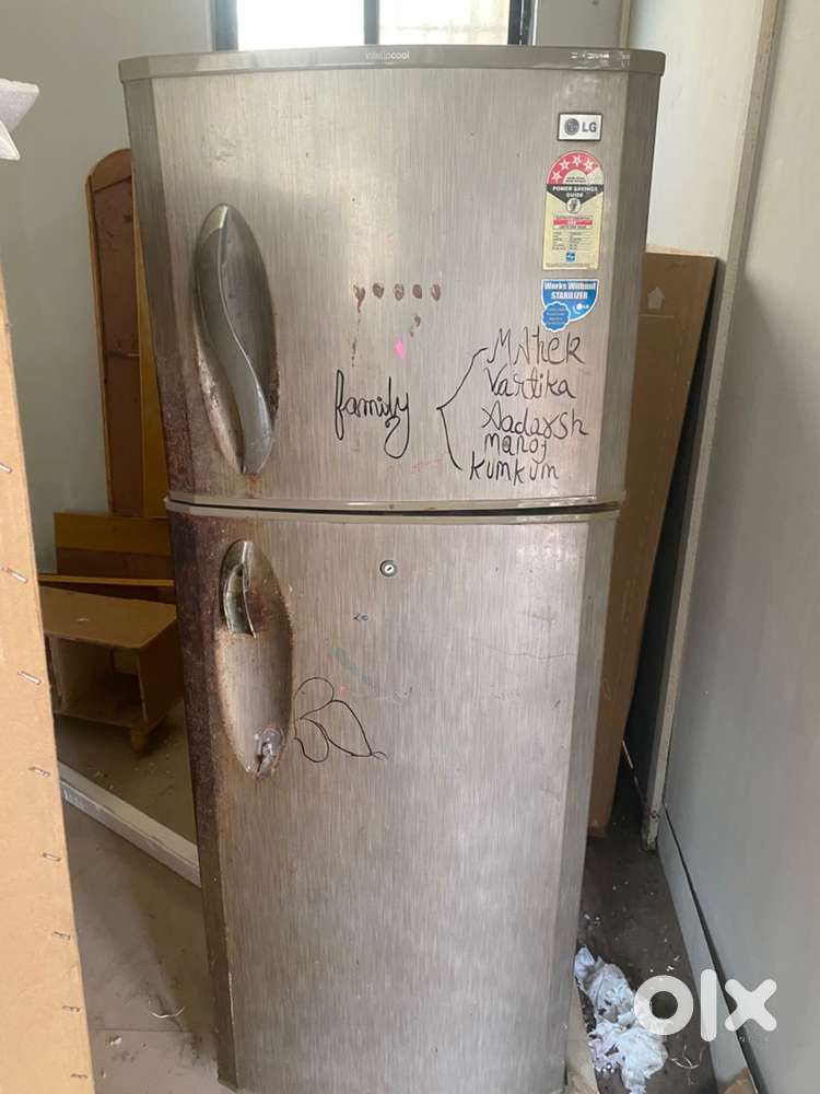 Lg double door fridge