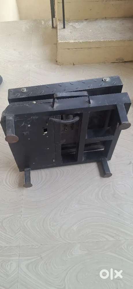 Electronic Weighing Machine