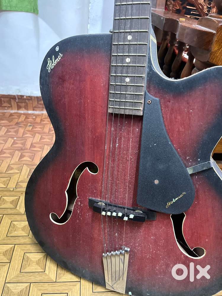 Acoustic guitar
