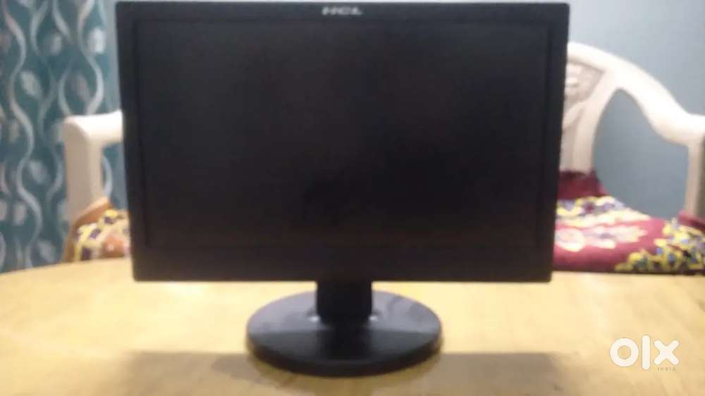 HCL 15.5 Inch LCD Monitor