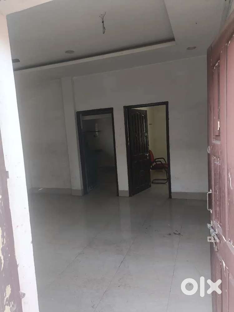 1 BHK with electricity, Bed, Wardrobe, Fan, light, RO water for Girls