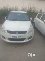 Maruti Suzuki Swift 2013 Petrol 82000 Km Driven