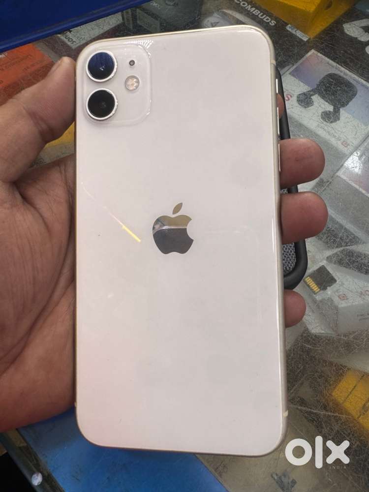 Iphone 11 128gb indian white