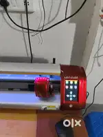 Cutting plotter machin