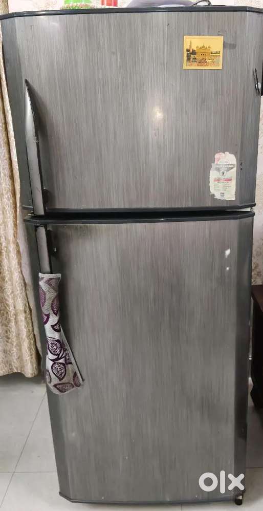 Godrej,Double Door 200+ Ltr