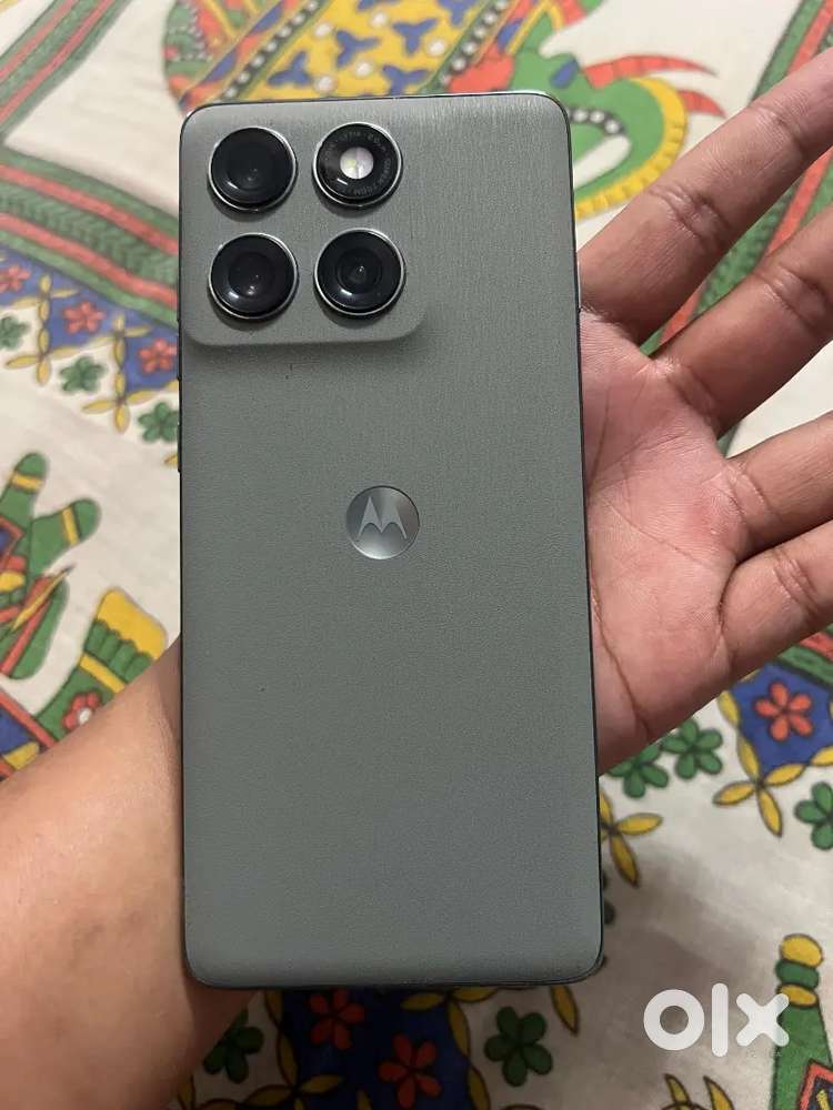 Motorola EDGE 60 pro{12-256 gb}