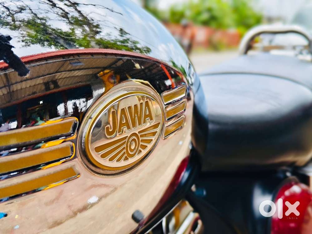 Jawa standard maroon