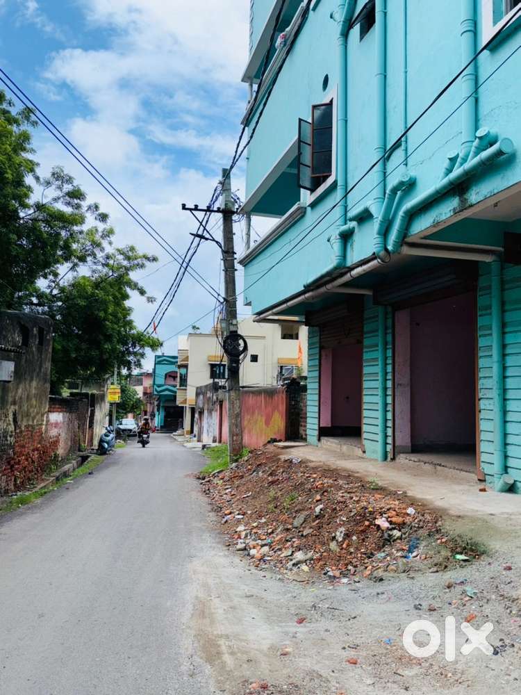 Shop available for rent (किराए पर दुकान उपलब्ध है।)