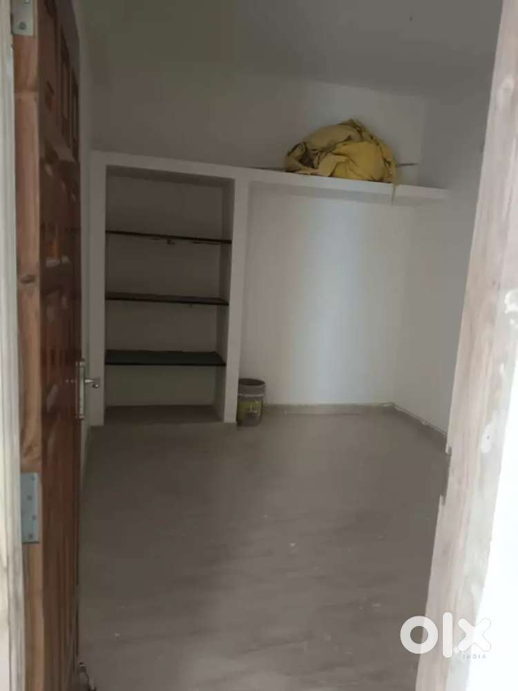 furnished 2bhk first floor rent