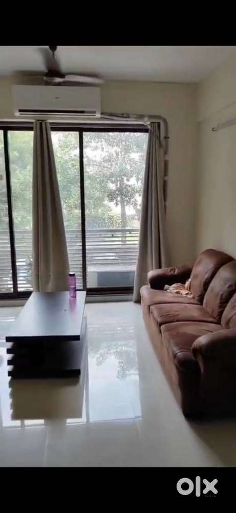 Female Flatmate Needed in Makarba