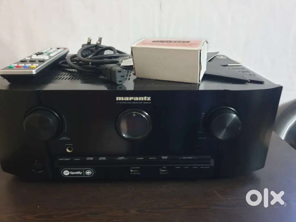 Marantz Av receiver