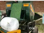 Mini silage baler