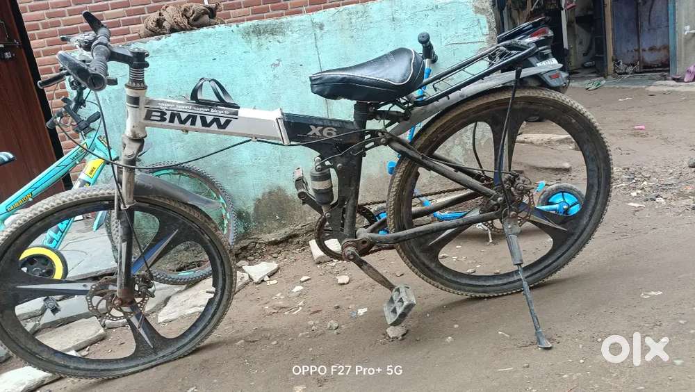 BMW cycle des brack non gare