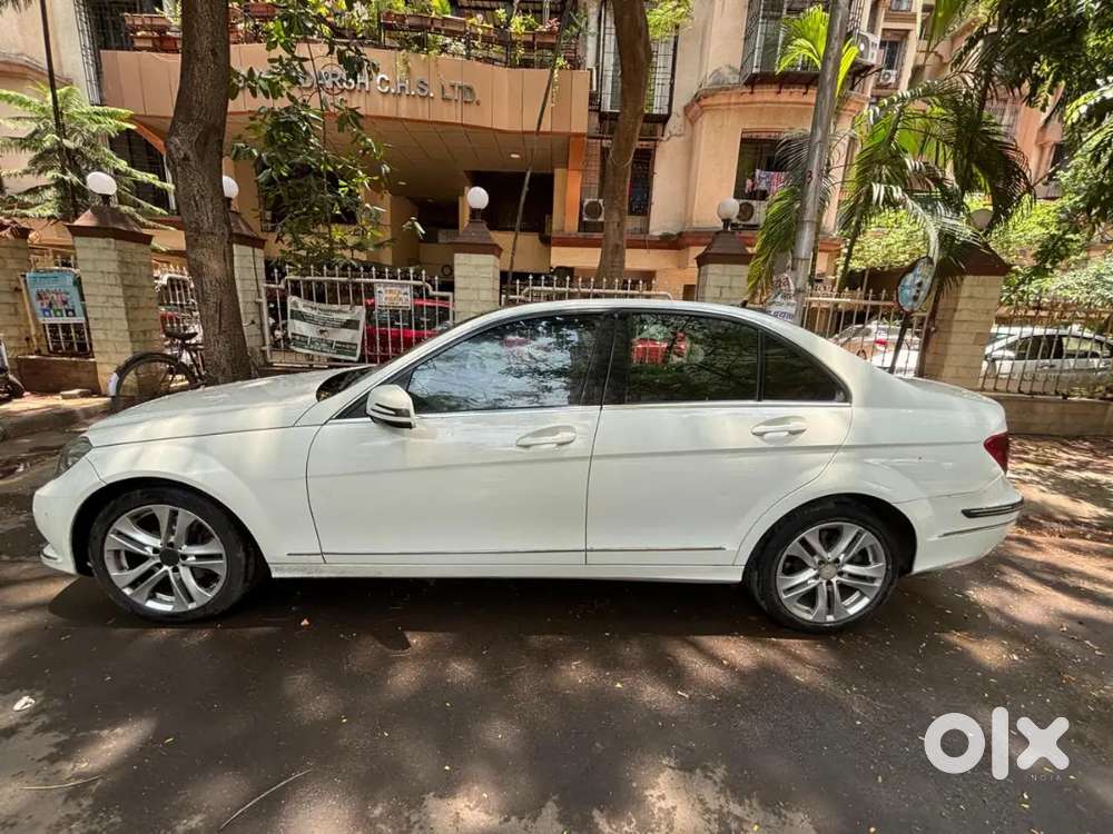 Mercedes-Benz C-Class 2011