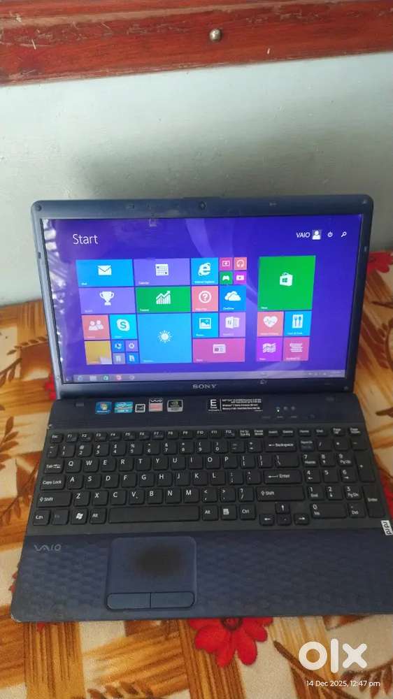 Sony i5 laptop 15.5 inch