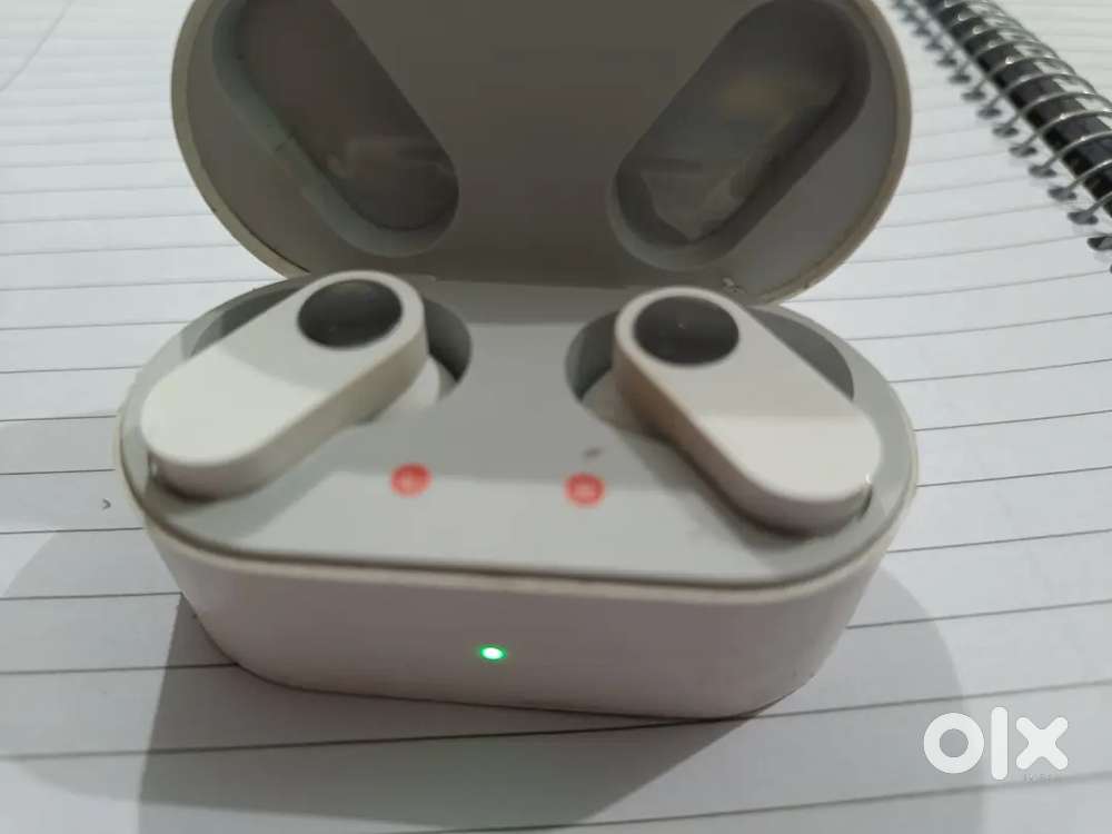OnePlus Nord  2 earbuds