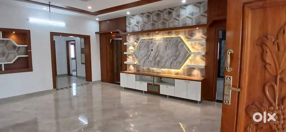 Pammal 3 bhk flat with balcony