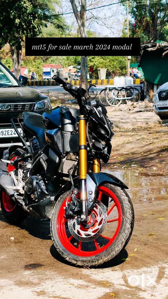 led ebdicator . Bluetooth connectivity . orange alloy wheeel