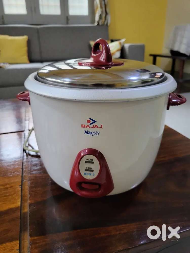 Bajaj Majesty RCX 3 Automatic Electric Rice Cooker 1.5L