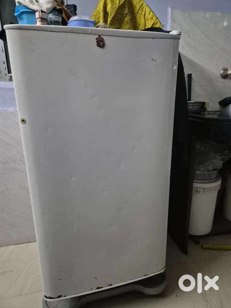 GODREJ REFRIGERATOR