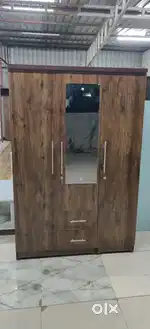 New 3Door wardrobe 4*6ft at factory cost