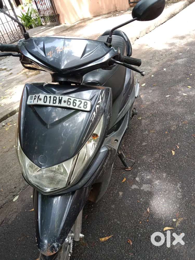 Yamaha Ray scooter
