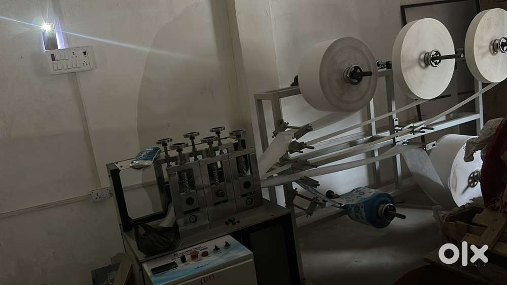SANITARY PAIDS MAKING Machine