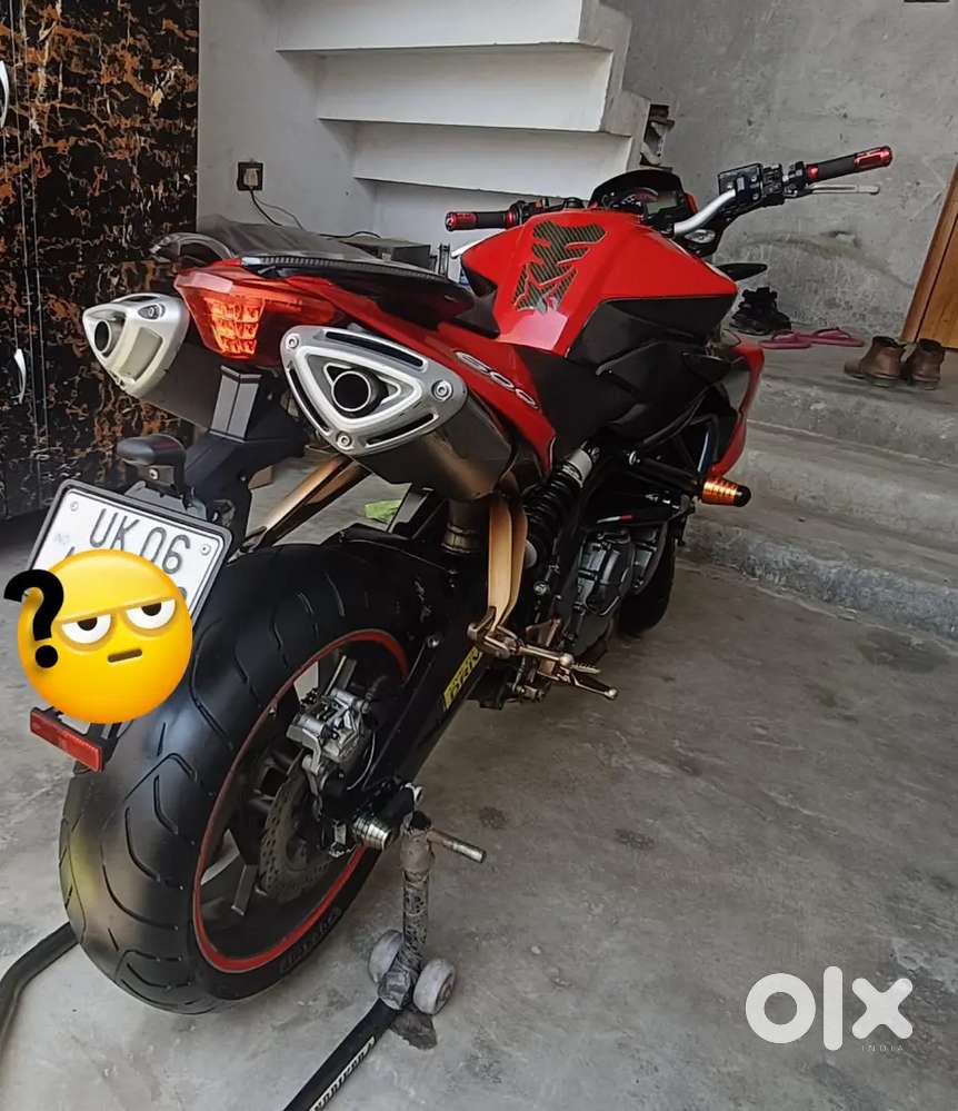Benelli 600i