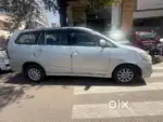 Toyota Innova 2.5 VX 8 Seater BS IV, 2015, Diesel