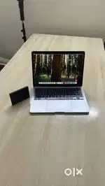 Macbook pro m1 tuch bar 13 inch 512 GB  GREAT CONDITION