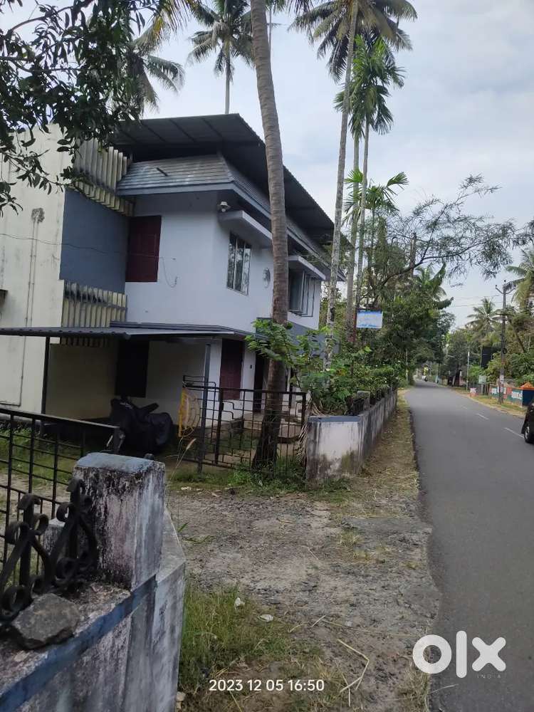 Bachelor Empl ROOM for good co; from Jan 1,2024 onwards