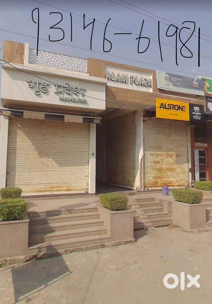 11 x 24 ( 270sqft)SHOP AVAILABLE FOR RENT near Kanchan Resort borkheda