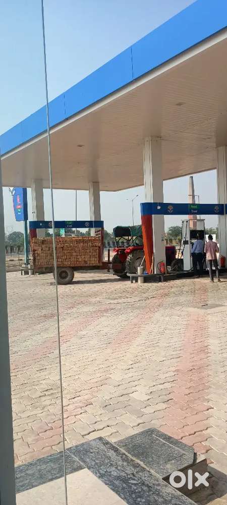 Petrol pump sells manesar