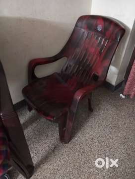 Plastic Ease chair