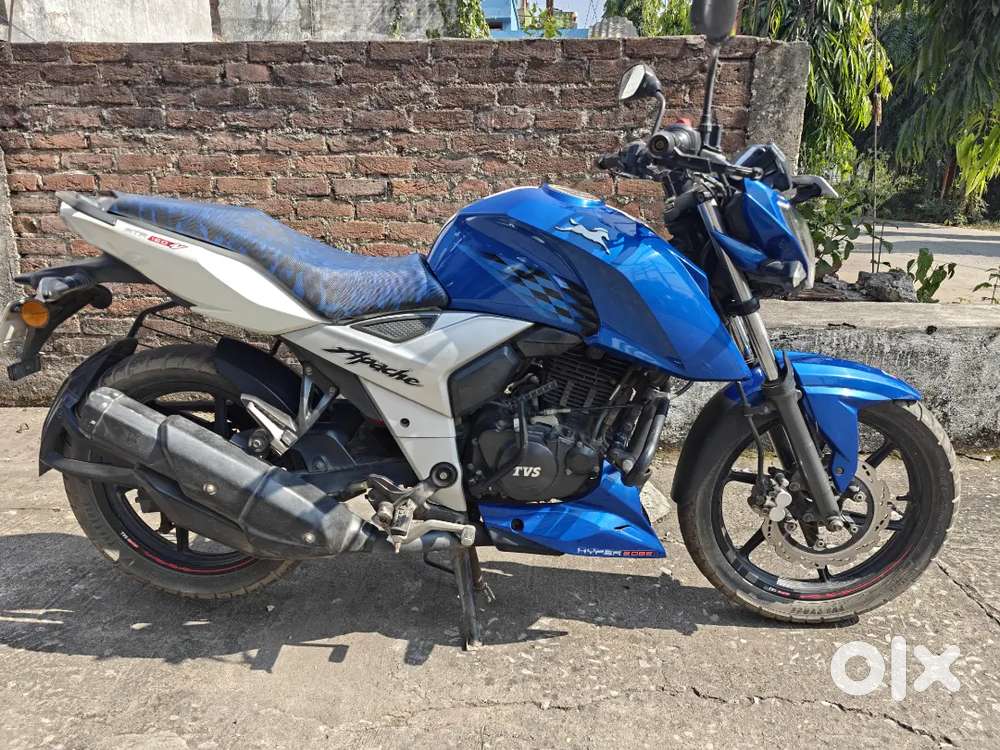 TVS Apache RTR 160 4V