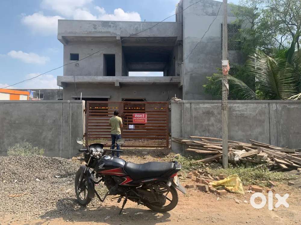 बेचना / कीराये से देना.