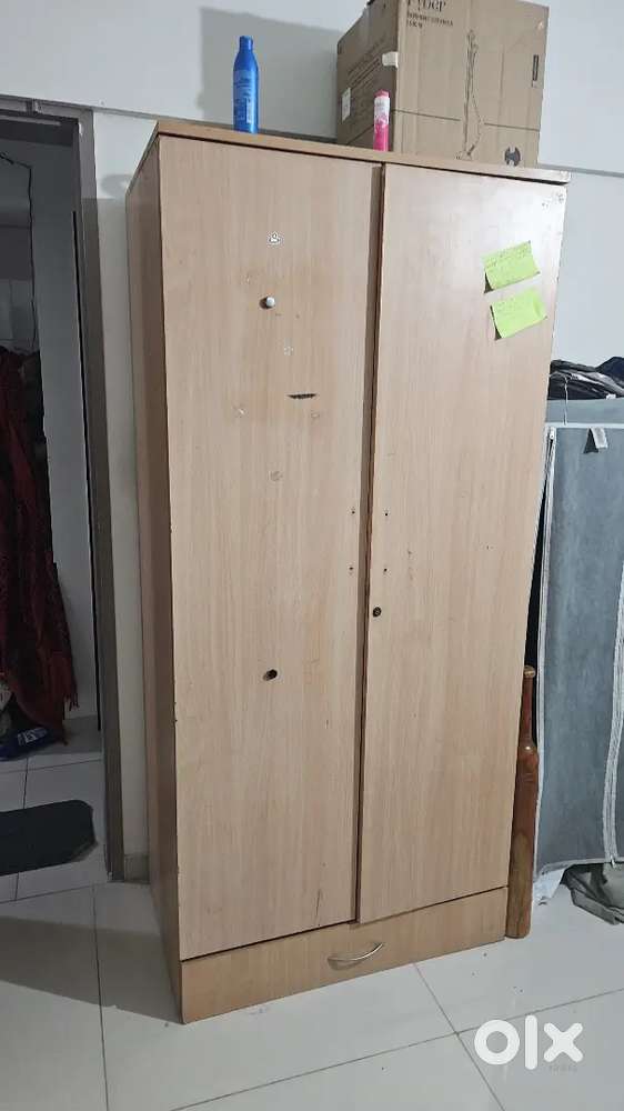 Cupboard for clothes