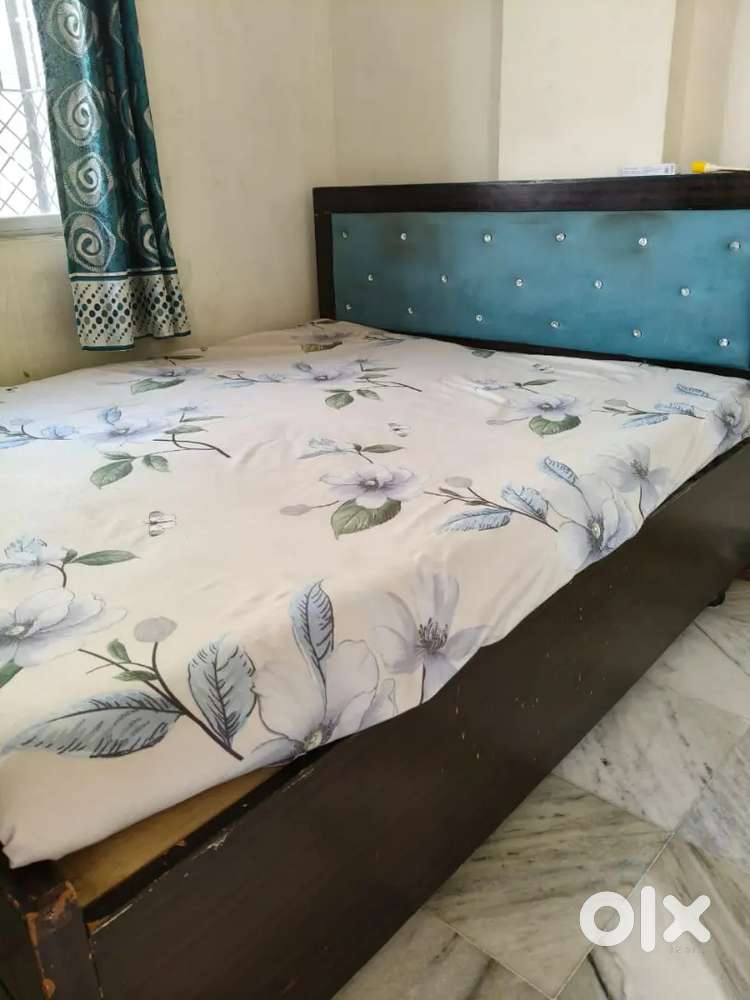 5*6 feet Box Bed