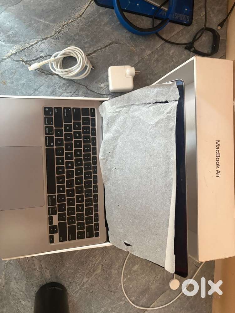 Macbook Air M1 - Excellent Condition