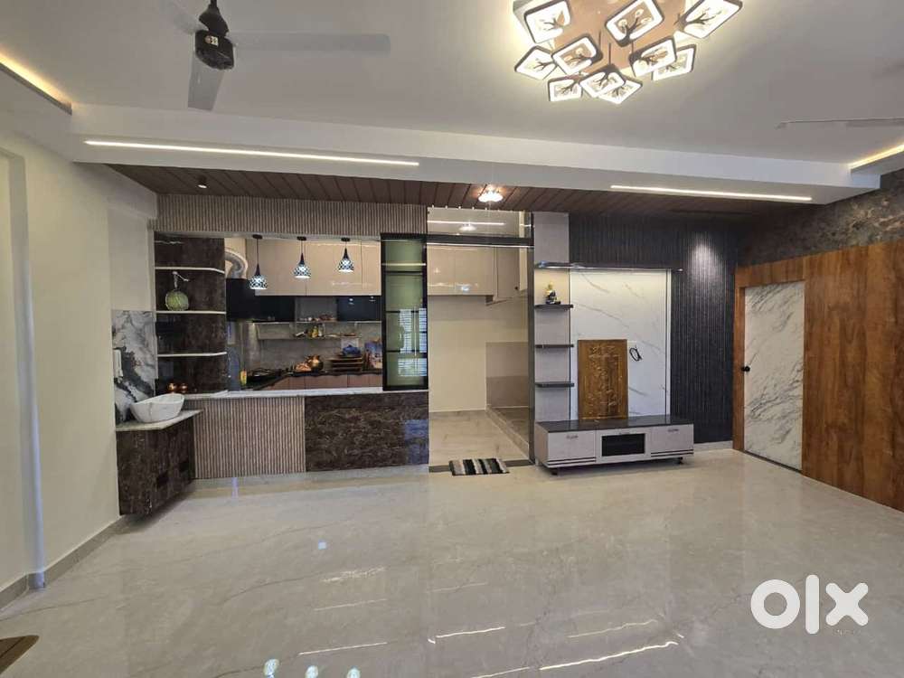 Fully ventilated east faced corner flat