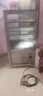 Heat providing oven