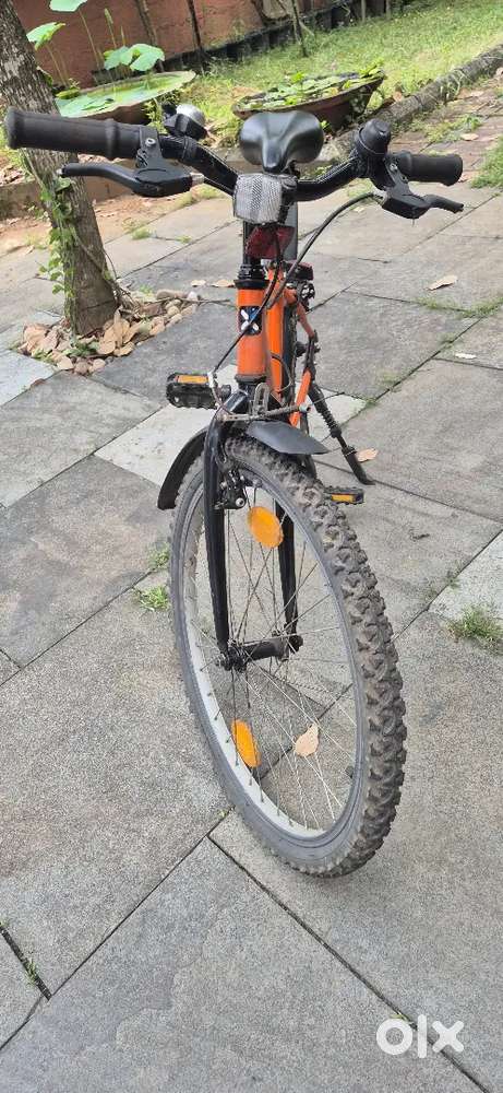 BTWIN cycle ₹3500