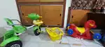 Kids playing toys