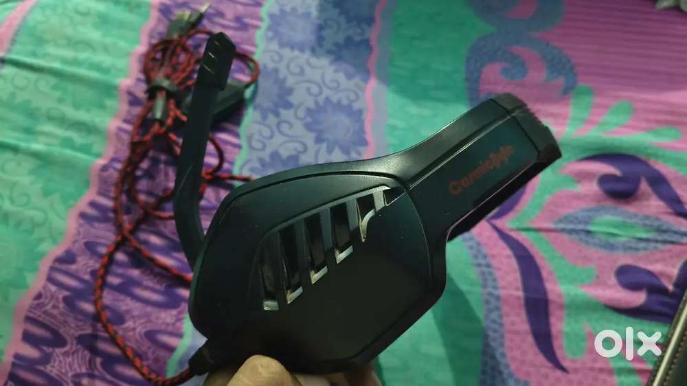 Cosmic byte RGBs wired gaming headphone with mic