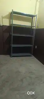 Room for family nd girls bachelor only not for boys bachelor