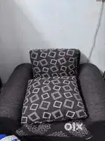 Sofa Set with 3 + 2 + 1 setti + 5 big cushions